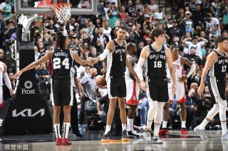 拍相持中利 拍相持中利