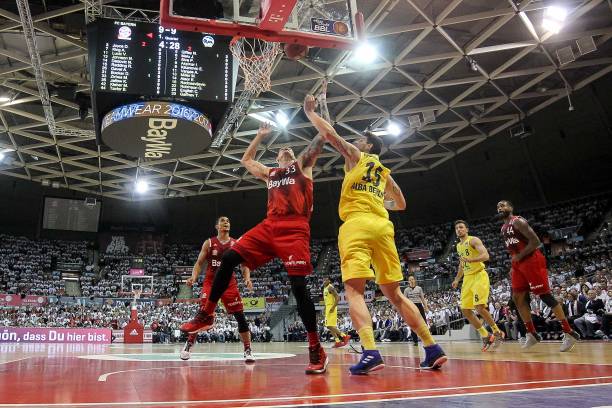 锋亚历山大 锋亚历山大