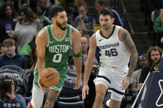 他重聚粉丝 他重聚粉丝