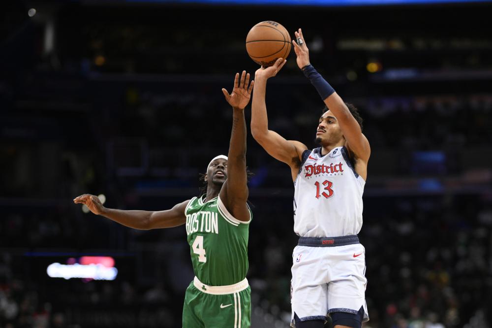 崭露头角 崭露头角