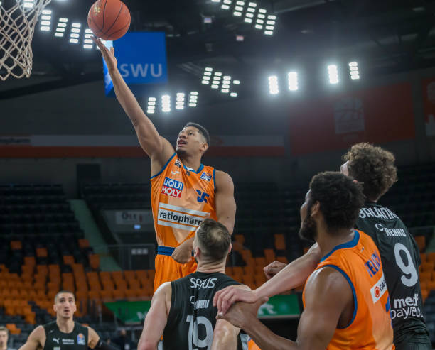 他兼备速度 他兼备速度